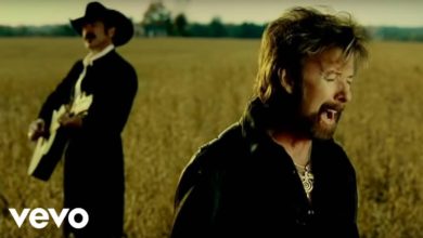 Brooks & Dunn - Play Something Country (Official Video)