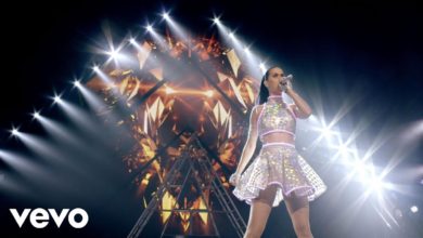 Katy Perry - Roar (From “The Prismatic World Tour Live”)